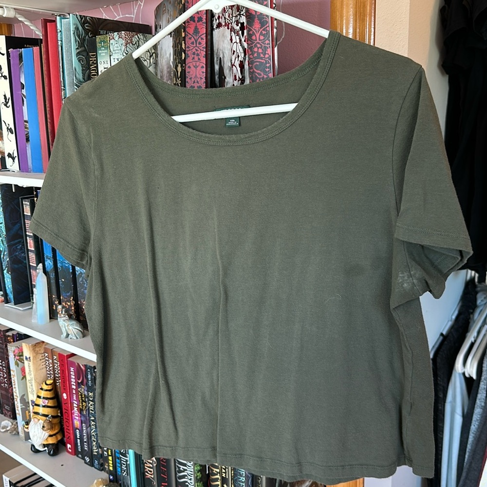 Dark green crop top
